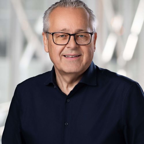 Mitarbeiter Manfred Pirner